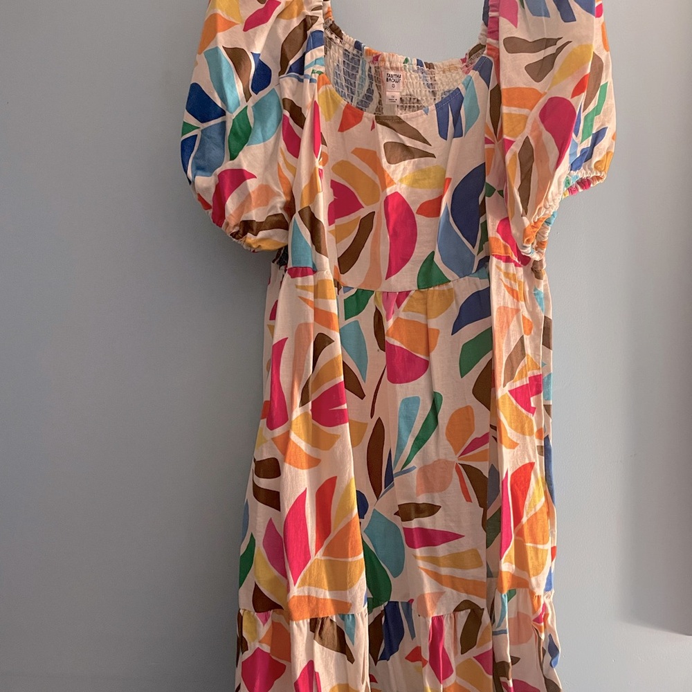HP! 🎈🎈Tabitha Brown puff-sleeved white dress with multicolored leaves, size 1X